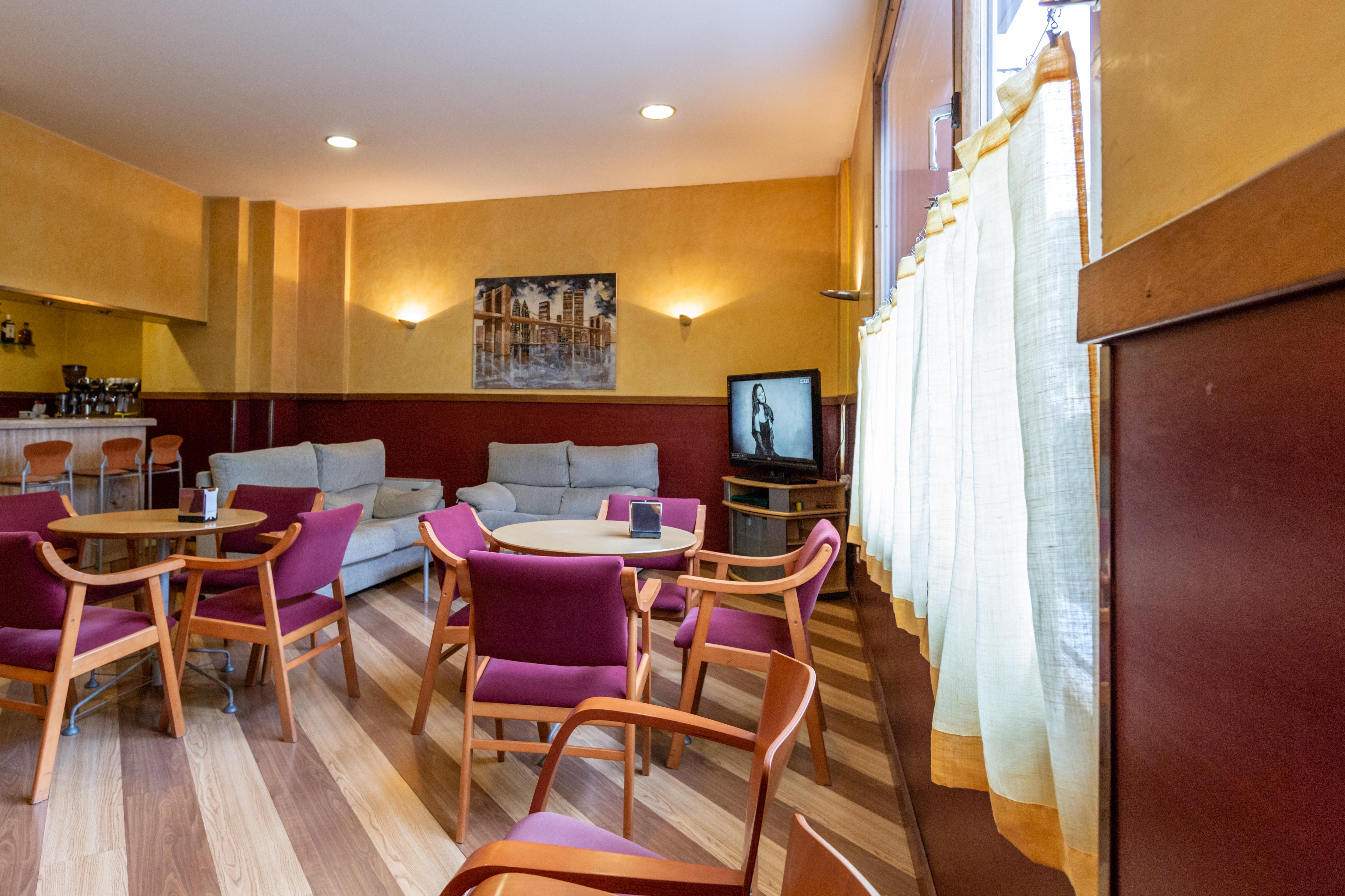 Hotel Ciudad Onís Extérieur photo
